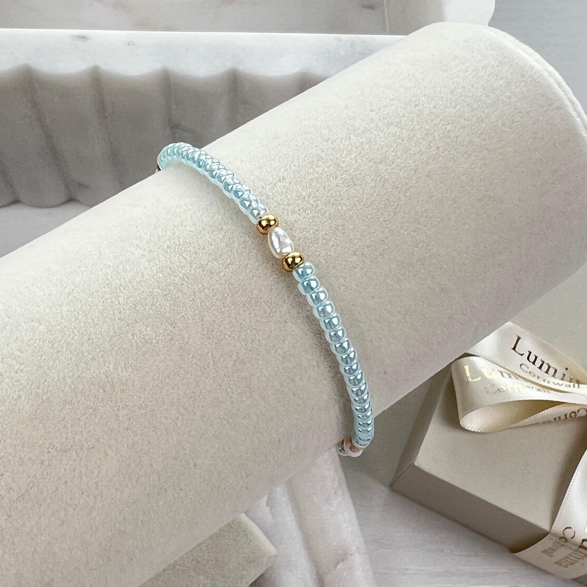 Glass Bead & Freshwater Pearl Bracelet
