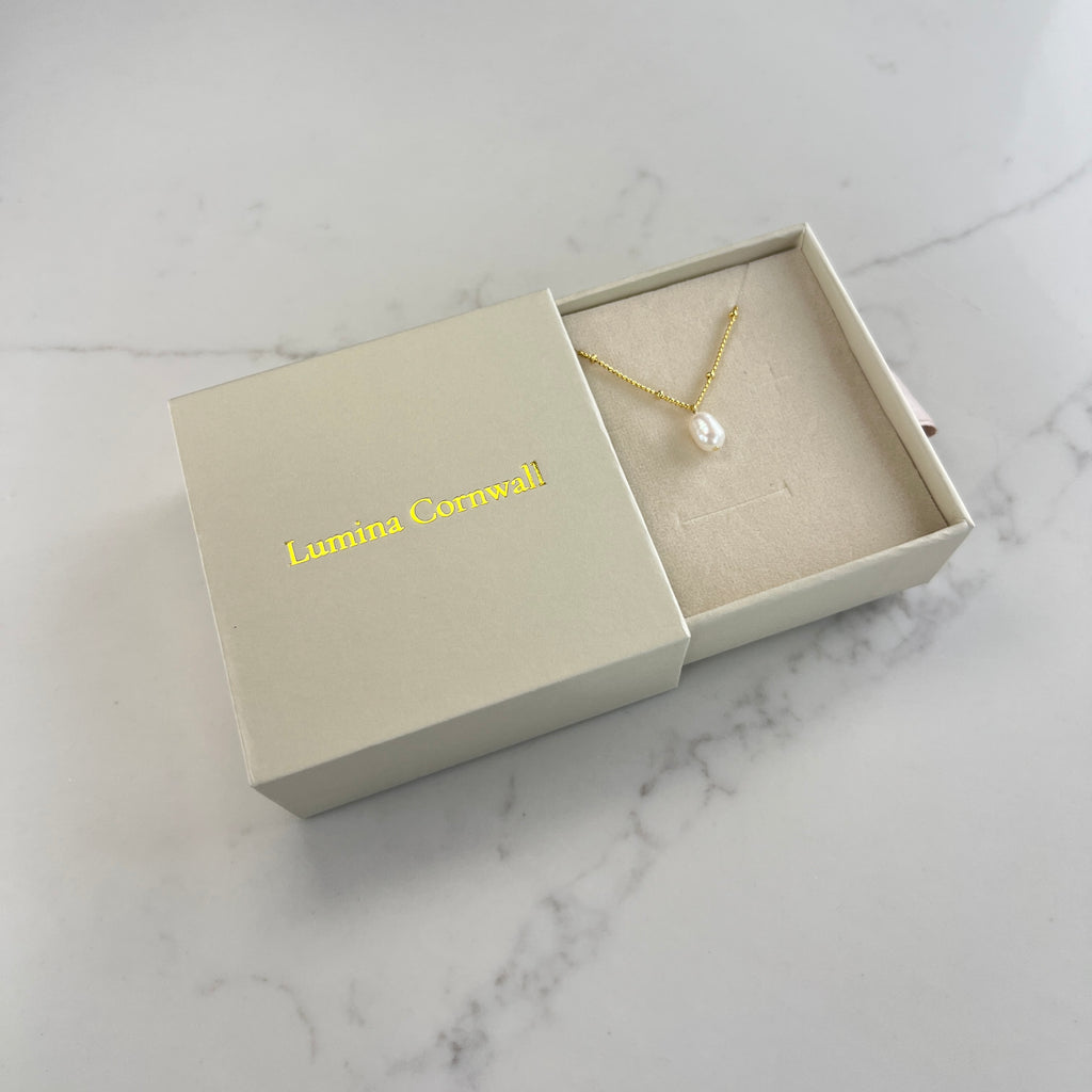 Freshwater Pearl Necklace | Gold