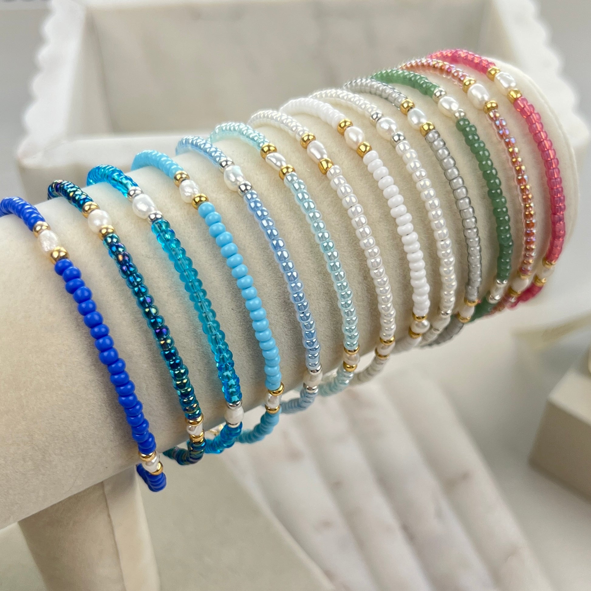 Glass Bead & Freshwater Pearl Bracelet