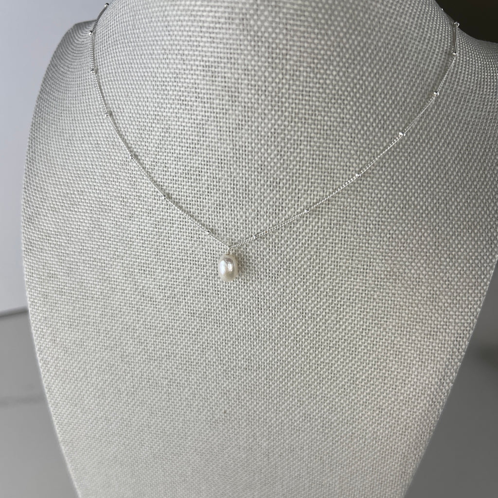 Freshwater Pearl Necklace | Sterling Silver