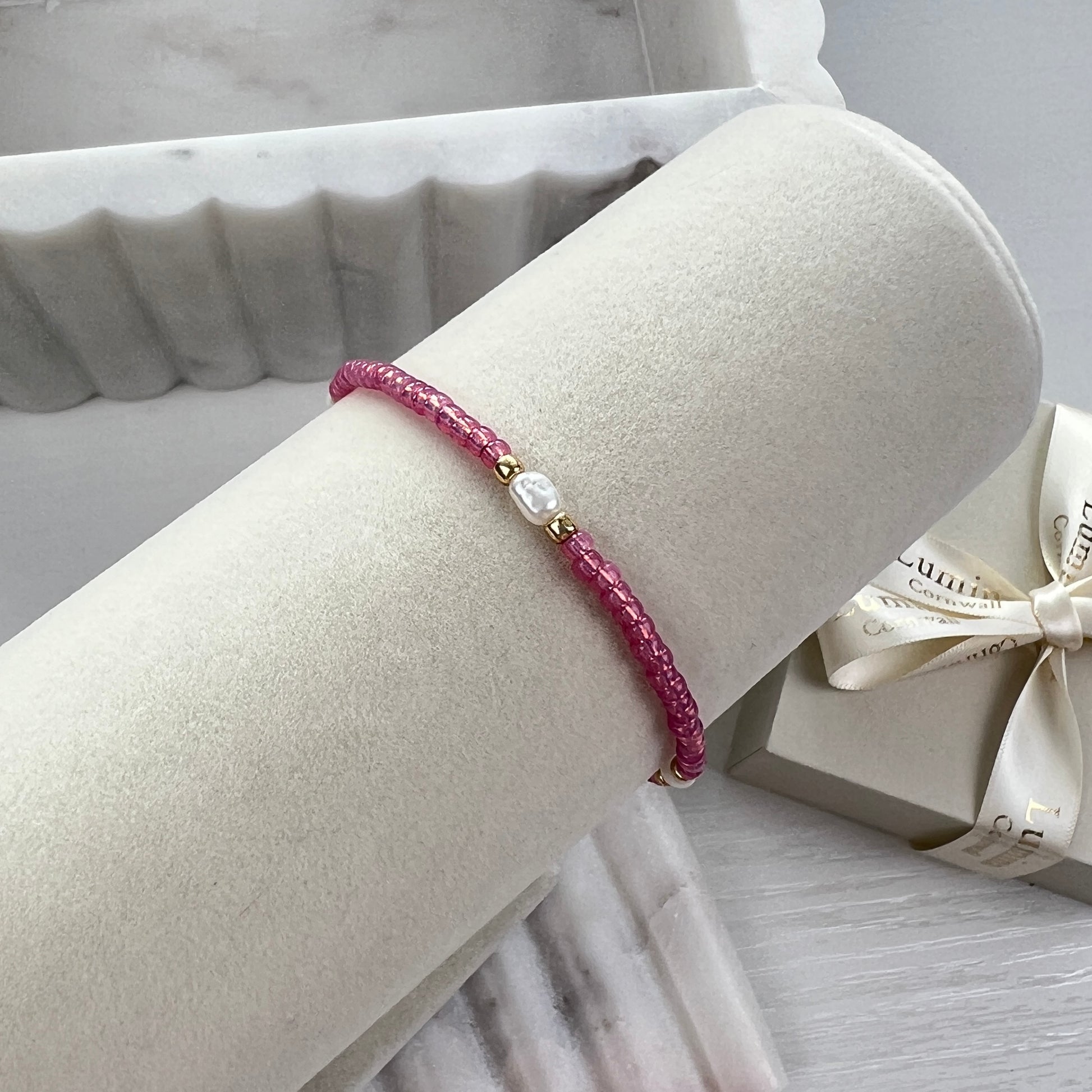 Glass Bead & Freshwater Pearl Bracelet