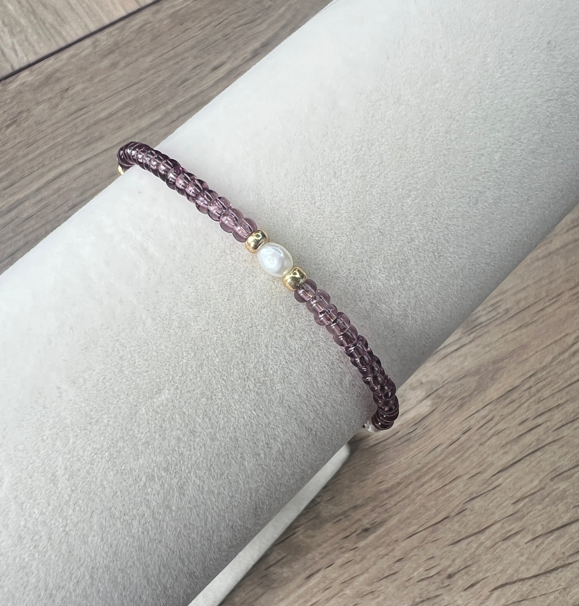 Light Amethyst Glass Bead & Freshwater Pearl Bracelet