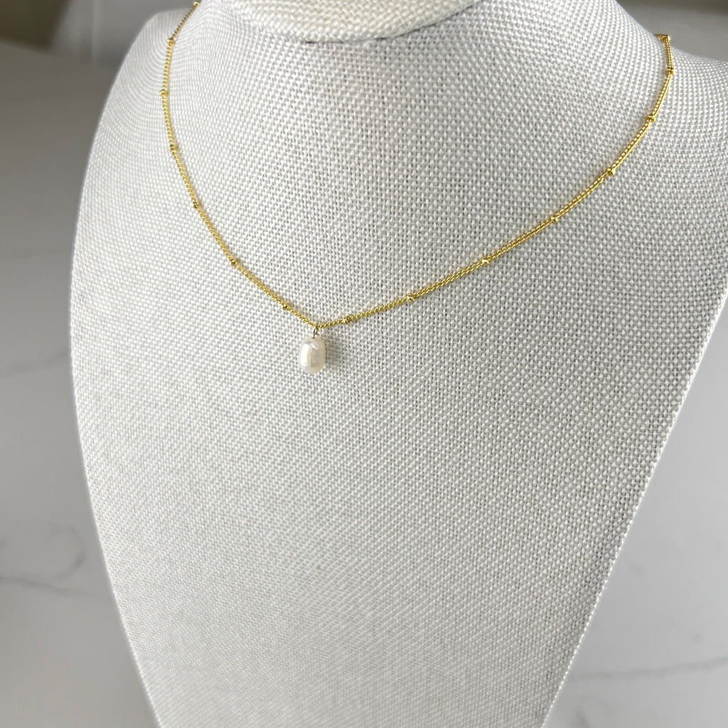 Freshwater Pearl Necklace | Gold