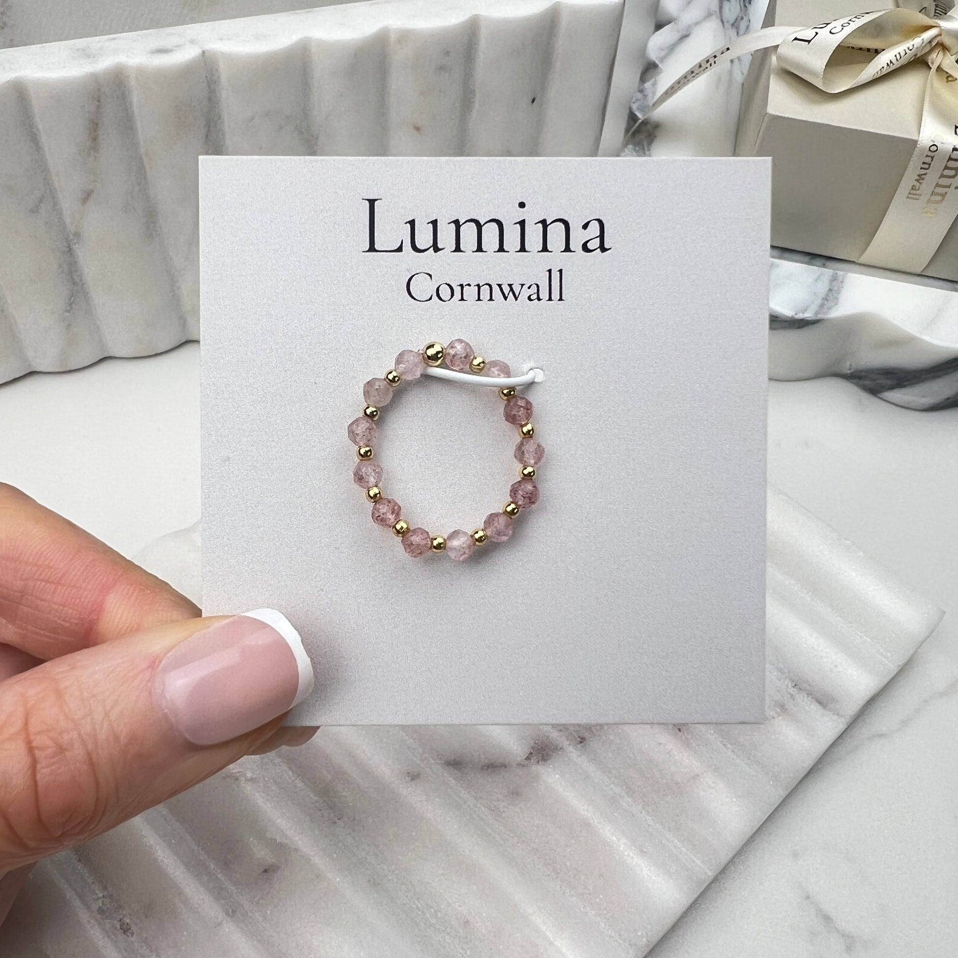 Strawberry Quartz Stretch Ring | Gold Plated