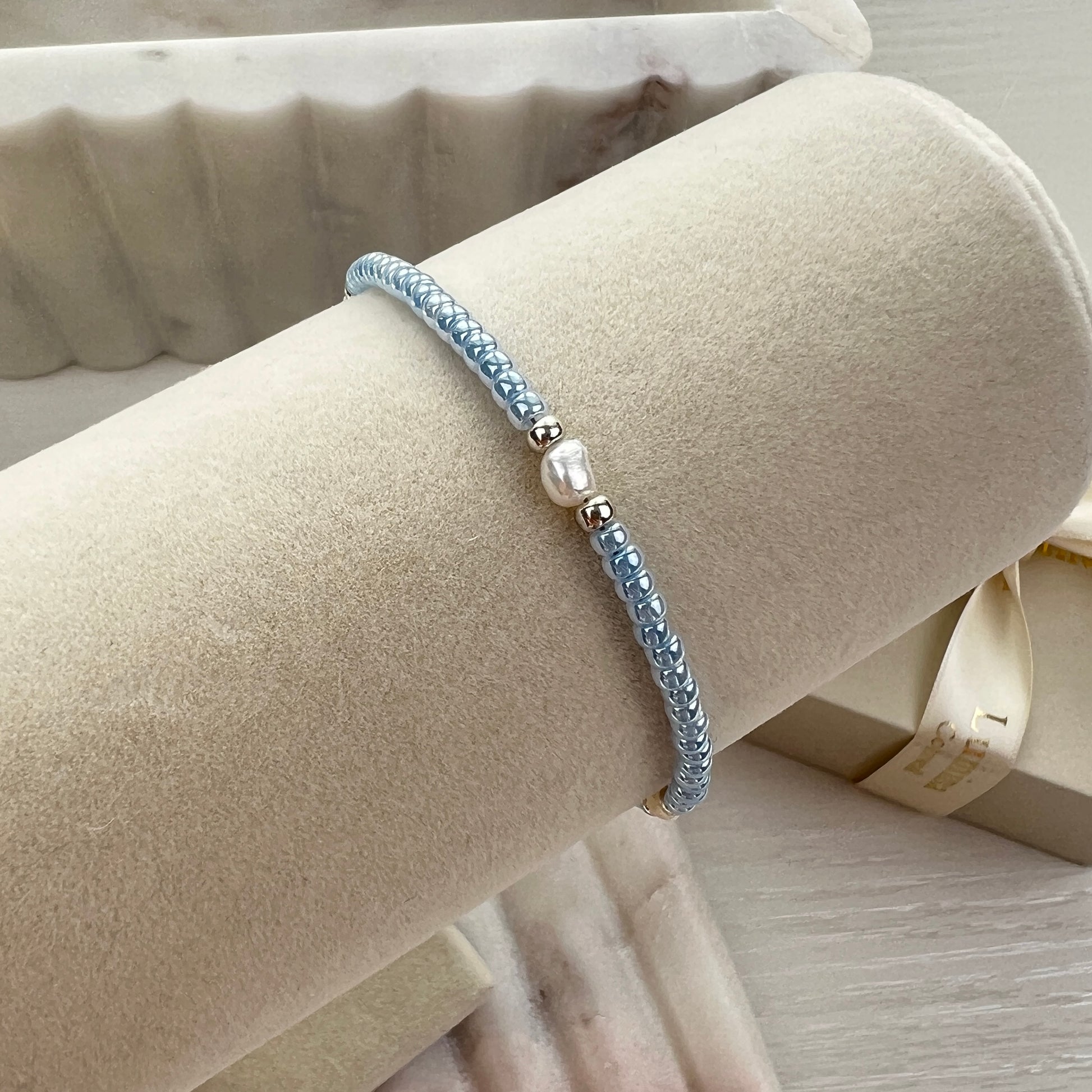 Glass Bead & Freshwater Pearl Bracelet